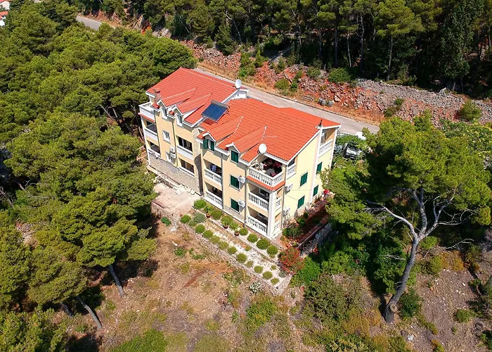 Villa Vista Jelsa